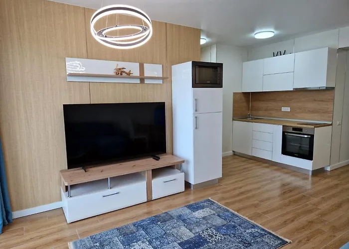 Promenada Sea View With Private Parking Апартаменты Нэводари