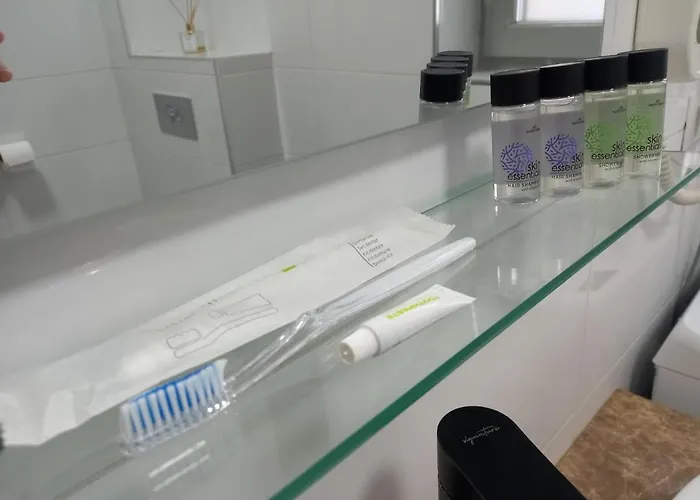 Апартаменты Promenada Sea View With Private Parking